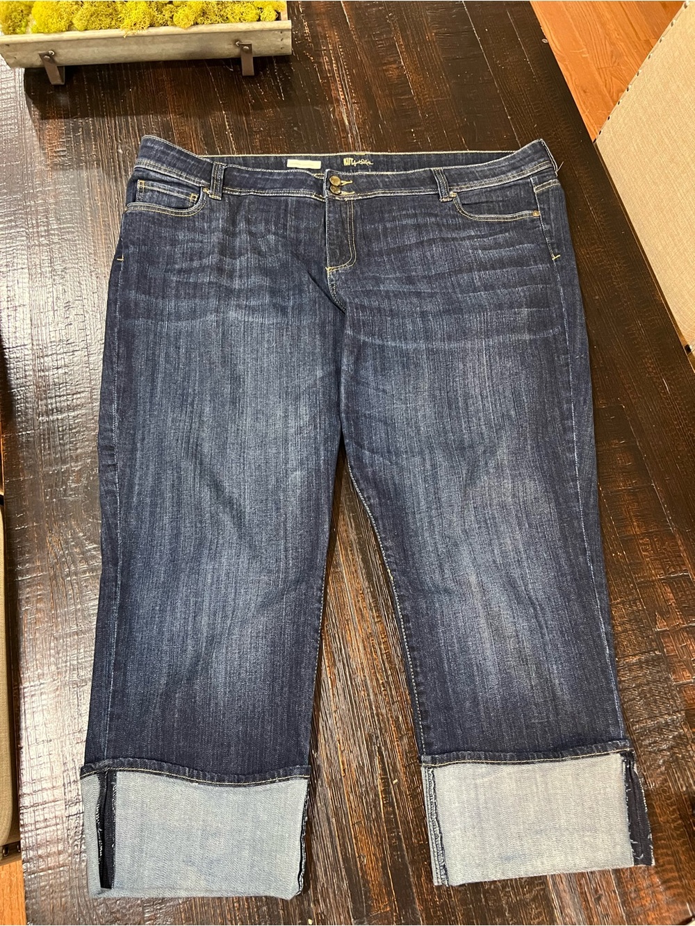KUT from the Kloth Cameron Jeans Womens 24W Straight Leg Cuffed Dark Wash